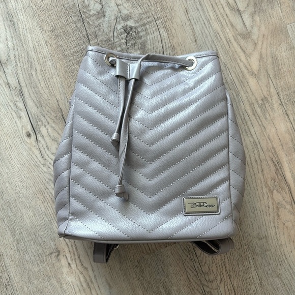 Belle Russo Mauve Backpack - Picture 1 of 3